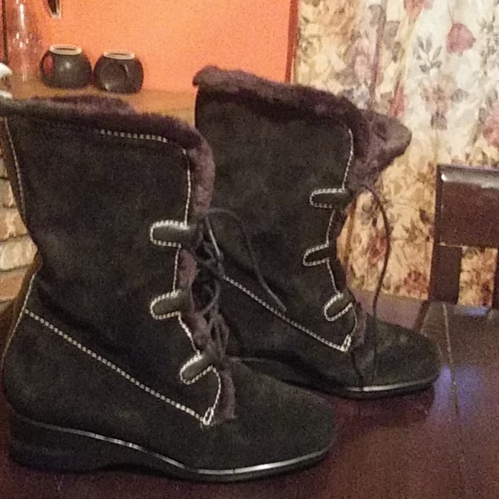 Womens snow/rain boots